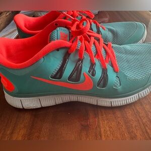 Men’s Nike Pegasus running shoes